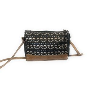THE SAK Womens Classic Boho Crossbody Bag Purse